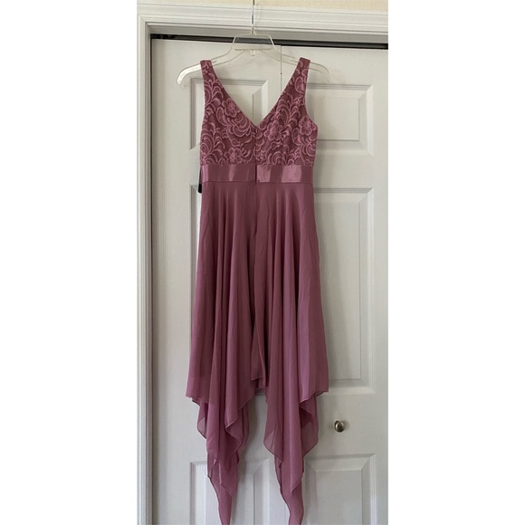 Ever Pretty Women Double V-Neck Mauve Flowy dress size S/4 - Picture 8 of 16
